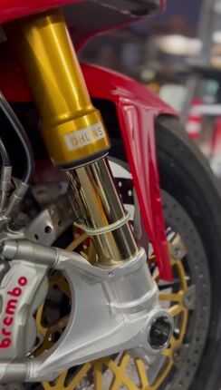 Ducati 1299 Panigale 2017-thumb-1