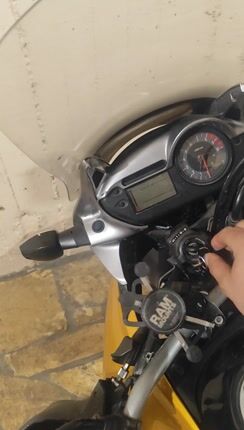 Honda Transalp 700 2009-thumb-1