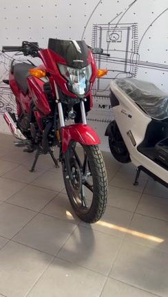 Honda CB 125 2026 CB125F-thumb-1