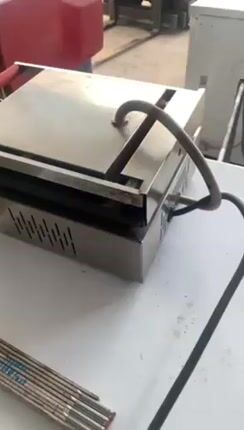 Τοστιέρα επαγγελματική 4αρων τεμαχίων Inox.-thumb-1