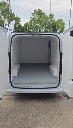 Ψυγείο Toyota 2026 V7E ΨΥΓΕΙΟ με Thermo-King E200-thumb-1