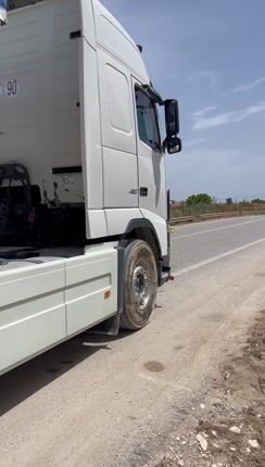Volvo 2011 FH-thumb-1