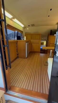 Bertram 1987 37 Convertible-thumb-1