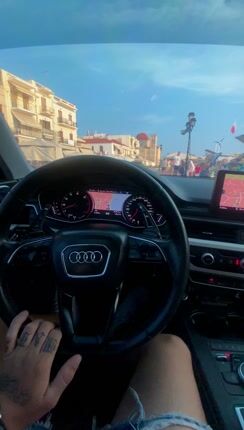 Audi A4 2017-thumb-1
