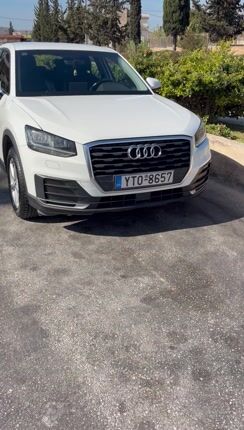 Audi Q2 2020-thumb-1