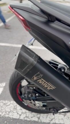 Yamaha TMAX 560 Tech Max 2024 YAMAHA TMAX 560 TECHMAX DARK MAGMA-thumb-2