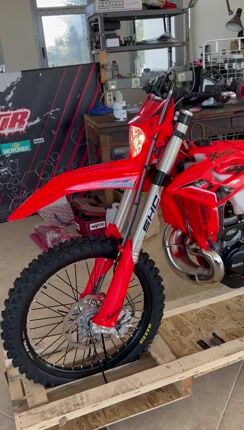 Beta RR 300 2026-thumb-1
