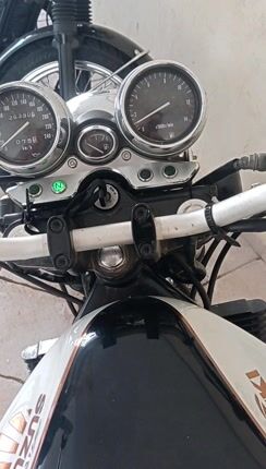 Suzuki Bandit 600 1996 Suzuki Babtit 750-thumb-2
