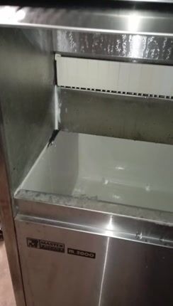 Παγομηχανή masterfrost m2800-thumb-1