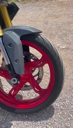 Bmw G 310 R 2022-thumb-1