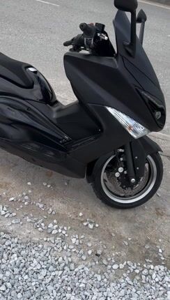 Yamaha T-MAX 500 2010-thumb-1