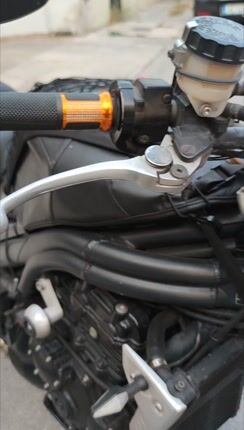 Triumph Speed Triple 1050 2005-thumb-1