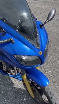 Yamaha FZR 600 2004 FAZER 600-thumb-1