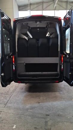 Ford 2025 Transit 19 Θέσεων  ΜΑΖΙ ΜΕ ΑΔΕΙΑ ΔΧ - 11.000 χλμ.-thumb-2