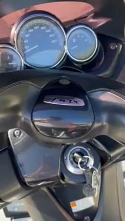 Yamaha T-MAX 500 2009-thumb-2