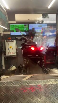 Yamaha Tracer 9 2023-thumb-1