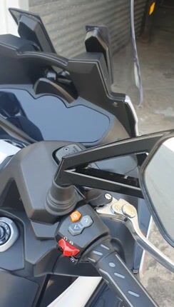 Kymco Xciting VS 400i 2024 Limited Edition-thumb-3