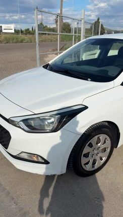 Hyundai i 20 2016 HYUNDAI i20 DIESEL – 199.000 ΧΛΜ. – ΝΕΟ SERVICE – ΚΑΙΝΟΥΡΓΙΟ-thumb-1