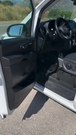 Κλούβα Mercedes-Benz 2022 Vito 116 cdi 160ps L2 Euro.6d Clima (ΥΠ. ΑΔΕΙΑ Δ.Χ)-thumb-2