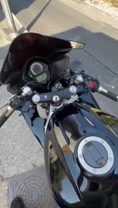 Suzuki SV 650 S 2004-thumb-1