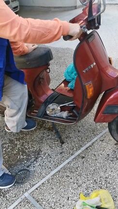Vespa PX 200 E 1984 Arcobaleno/Lusso-thumb-1