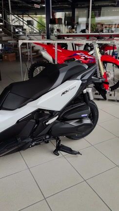 Honda ADV 350 2026 ADV350  ΧΩΡΙΣ ΒΑΛΙΤΣΑ ΜΕ ΒΑΛΙΤΣΑ 7410 Ε-thumb-1