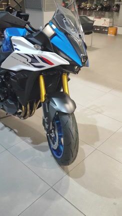 Suzuki GSX-S 1000GX 2026-thumb-1