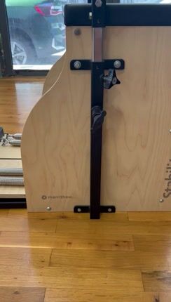 Stability chair Pilates-thumb-1