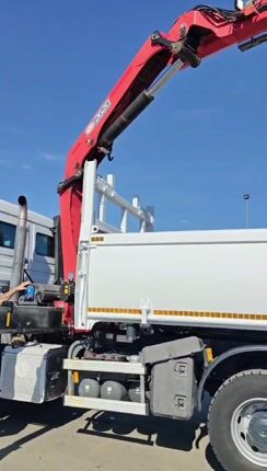 Γερανοί HMF 2013 2620-K3-thumb-2