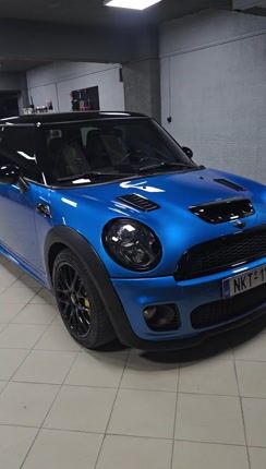 Mini Cooper S 2009 works-thumb-1