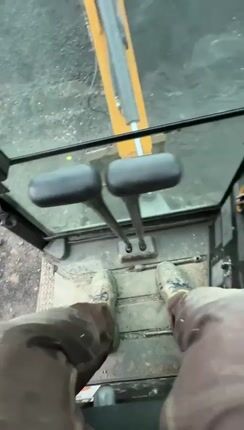 Εκσκαφέας Με Ερπύστριες JCB 2021 19C γρήγορη αλλαγή-thumb-2