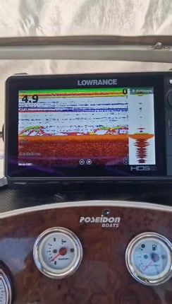 LOWRANCE HDS 9 LIVE-thumb-1