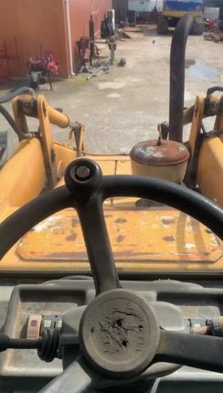 Φορτωτής Με Λάστιχα Hidromek 2000 101B-thumb-1