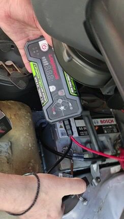 Εκκινητής Μπαταριών Αυτοκινήτου, Powerbank, Φακός Led 3 Σε1 Lokithor J1350 Pro LifePO4 12 Volt 1350A eautoshop gr-thumb-2