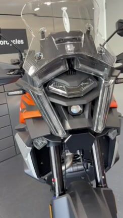 KTM 1390 Super Adventure 2026 EVO διαθέσιμο και για test drive !-thumb-1
