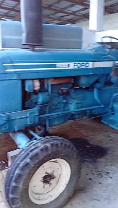 Τρακτέρ Ford 1982 5600-thumb-1
