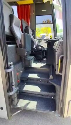 Setra 1999 S 315 GT-HD-thumb-2