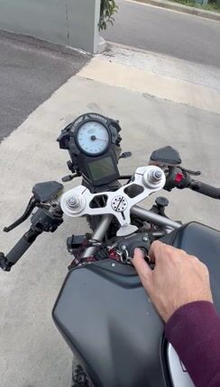 Ducati 749 DARK 2005-thumb-1