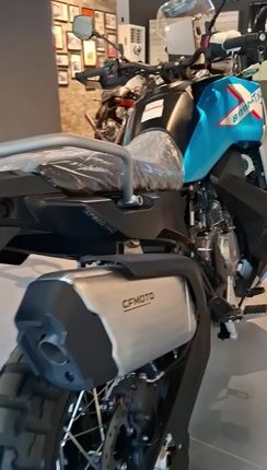 CFmoto 800 MTX 2026-thumb-1