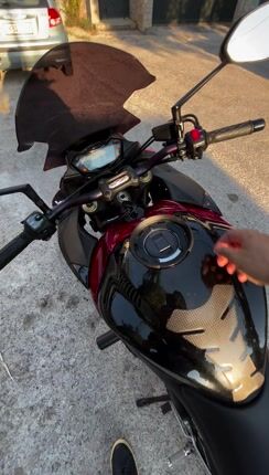 Suzuki GSX-S 1000 2016 F-thumb-1
