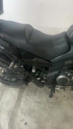 Suzuki V-Strom 650 2012-thumb-2