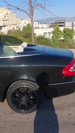Mercedes-Benz CLK 200 2004-thumb-1