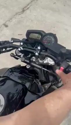 Yamaha FZ 1 2008 FAZER 1000-thumb-1