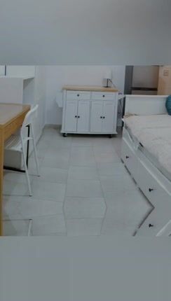 Studio / γκαρσονιέρα 12 τ.μ. προς ενοικίαση, Κέντρο Πειραιά-thumb-1