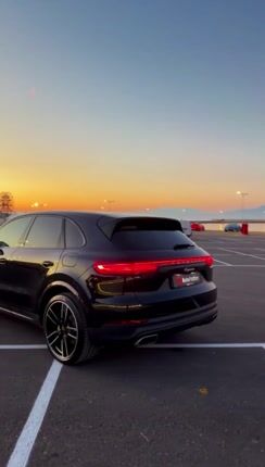 Porsche Cayenne 2021 E-Hybrid-thumb-1