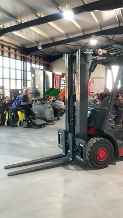 Linde 2009 H25-thumb-1
