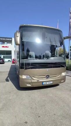 Mercedes-Benz 2012 Tourismo-thumb-1