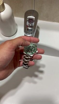 Rolex Hulk Super clone-thumb-2