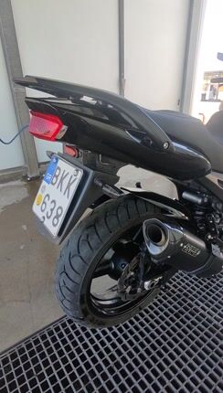 Yamaha TDM 900 2009-thumb-1