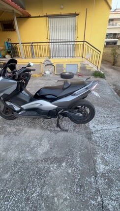 Yamaha T-MAX 500 2010-thumb-1